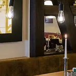 Schneider 3*